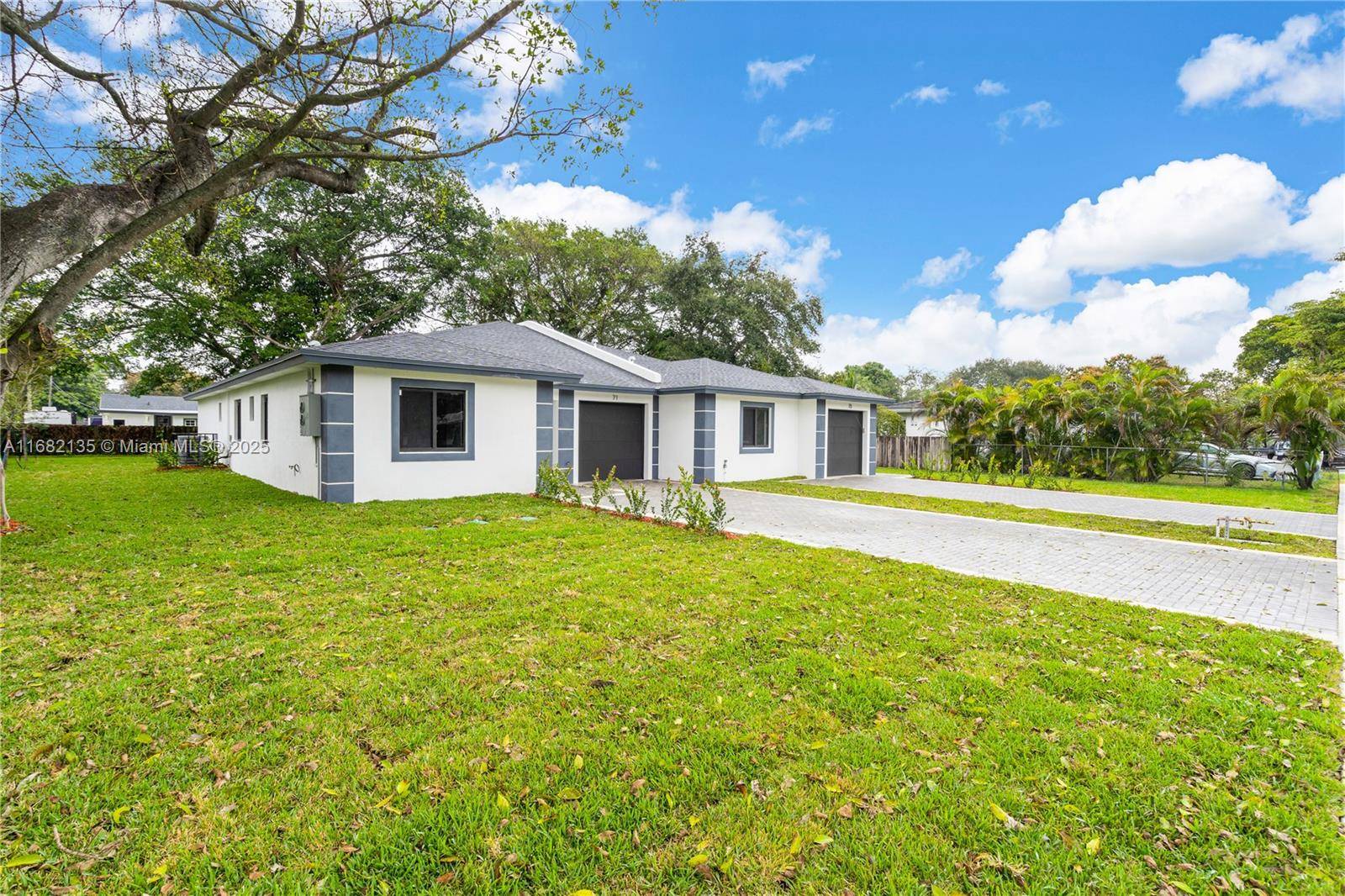 Miami, FL 33162,66-70 NE 162 Street