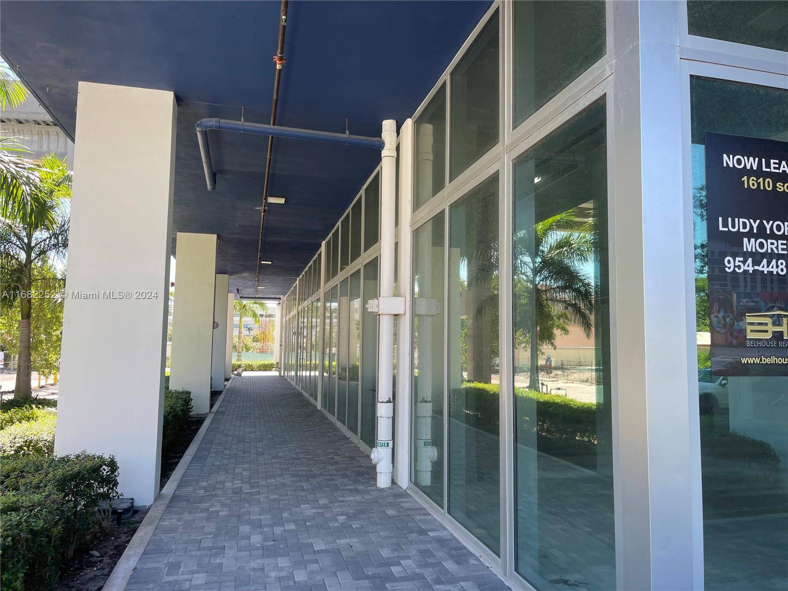 Aventura, FL 33180,2820 NE 214th St #3