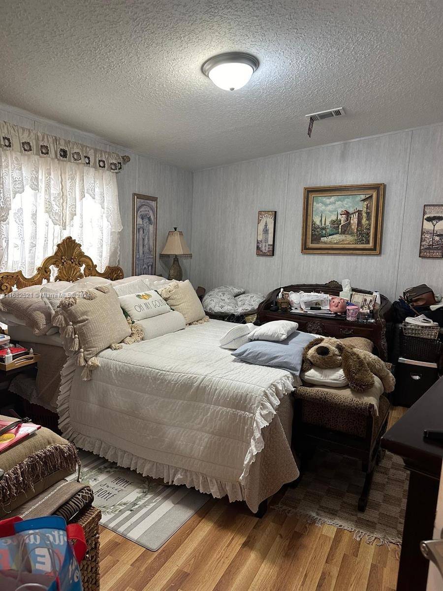 Homestead, FL 33030,220 NE 12 ave