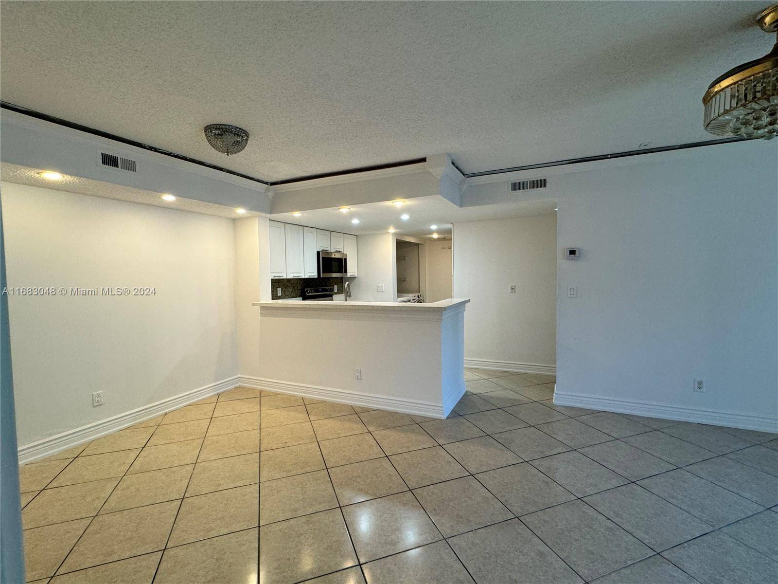 Coral Springs, FL 33071,9200 W Atlantic Blvd #1427