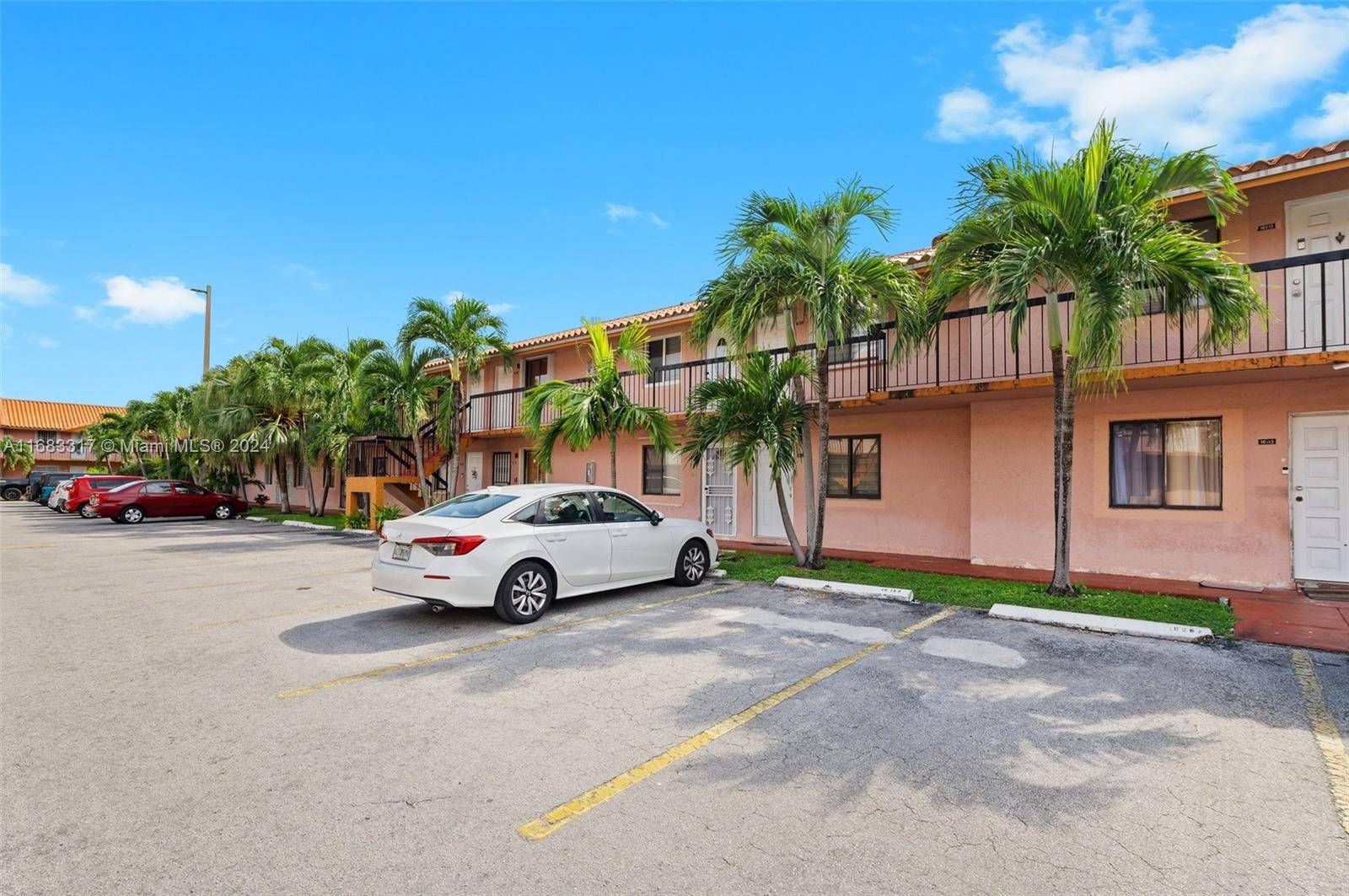 Hialeah, FL 33016,2170 W 60th ST #16212