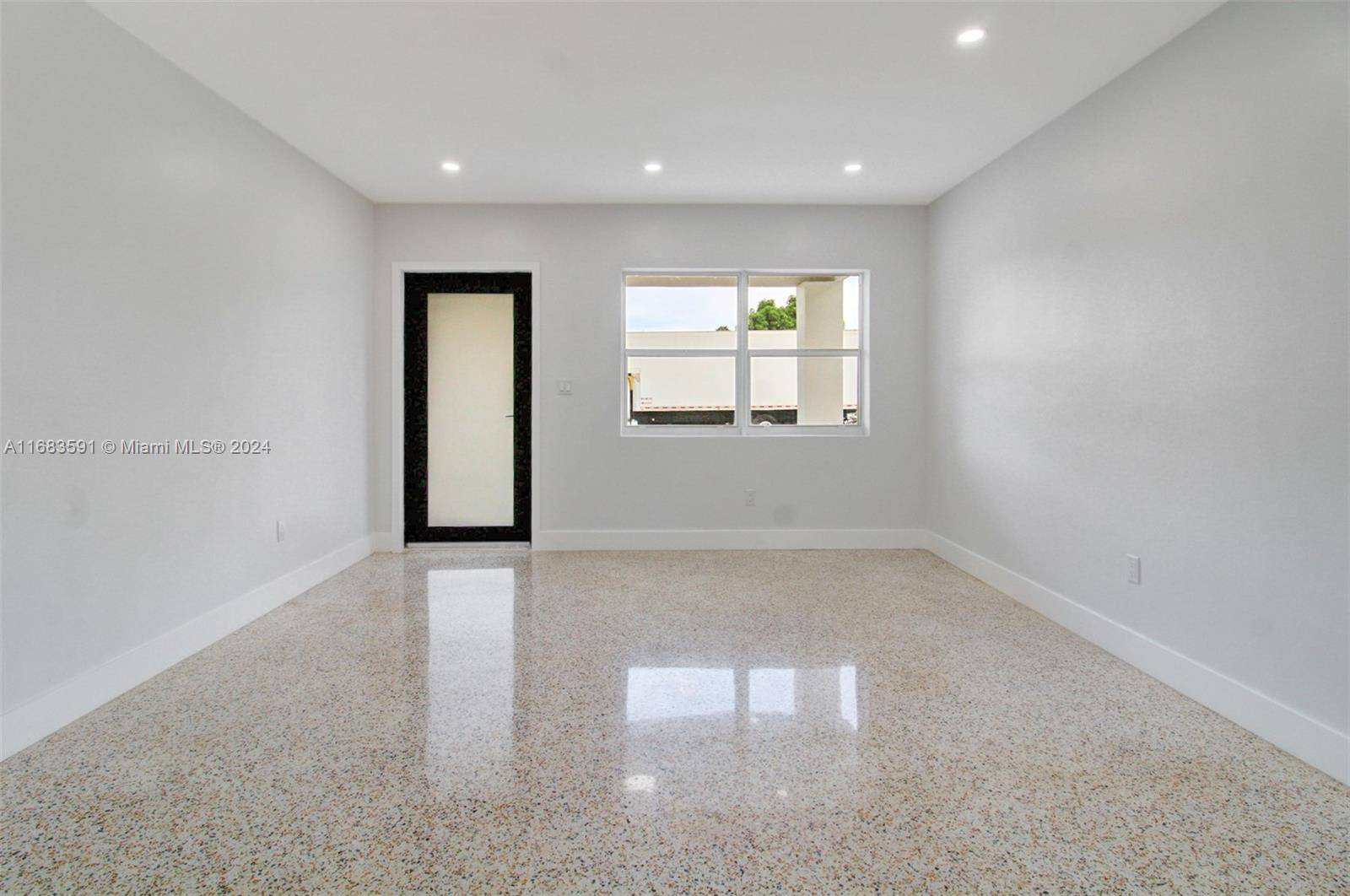 Miami, FL 33144,7120 SW 9th St