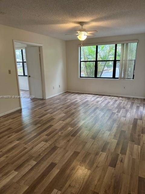 Pompano Beach, FL 33069,4421 W Mcnab Rd #10