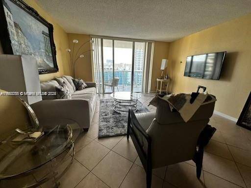 Hollywood, FL 33019,3800 S Ocean Dr #1208