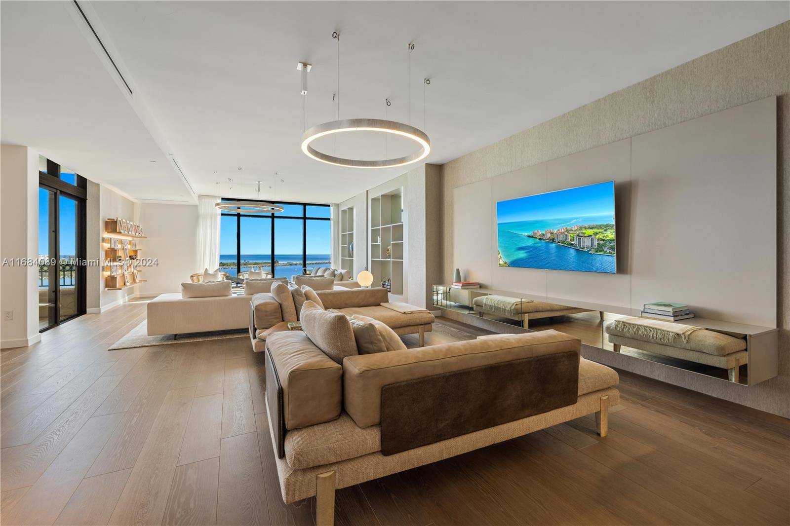 Miami Beach, FL 33109,7065 Fisher Island Dr #7065