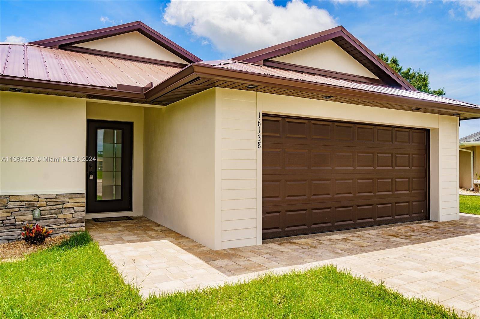 Punta Gorda, FL 33955,16138 Coruna Ct