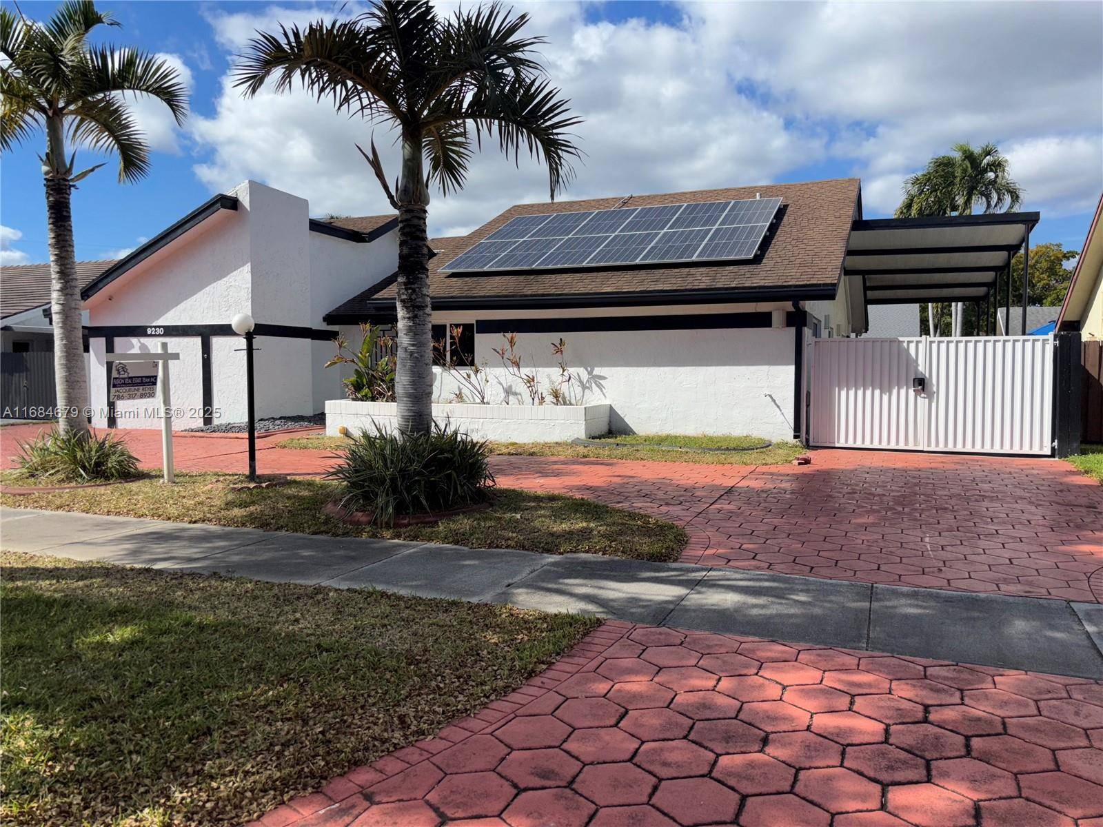 Miami, FL 33176,9230 SW 100th Ave Rd