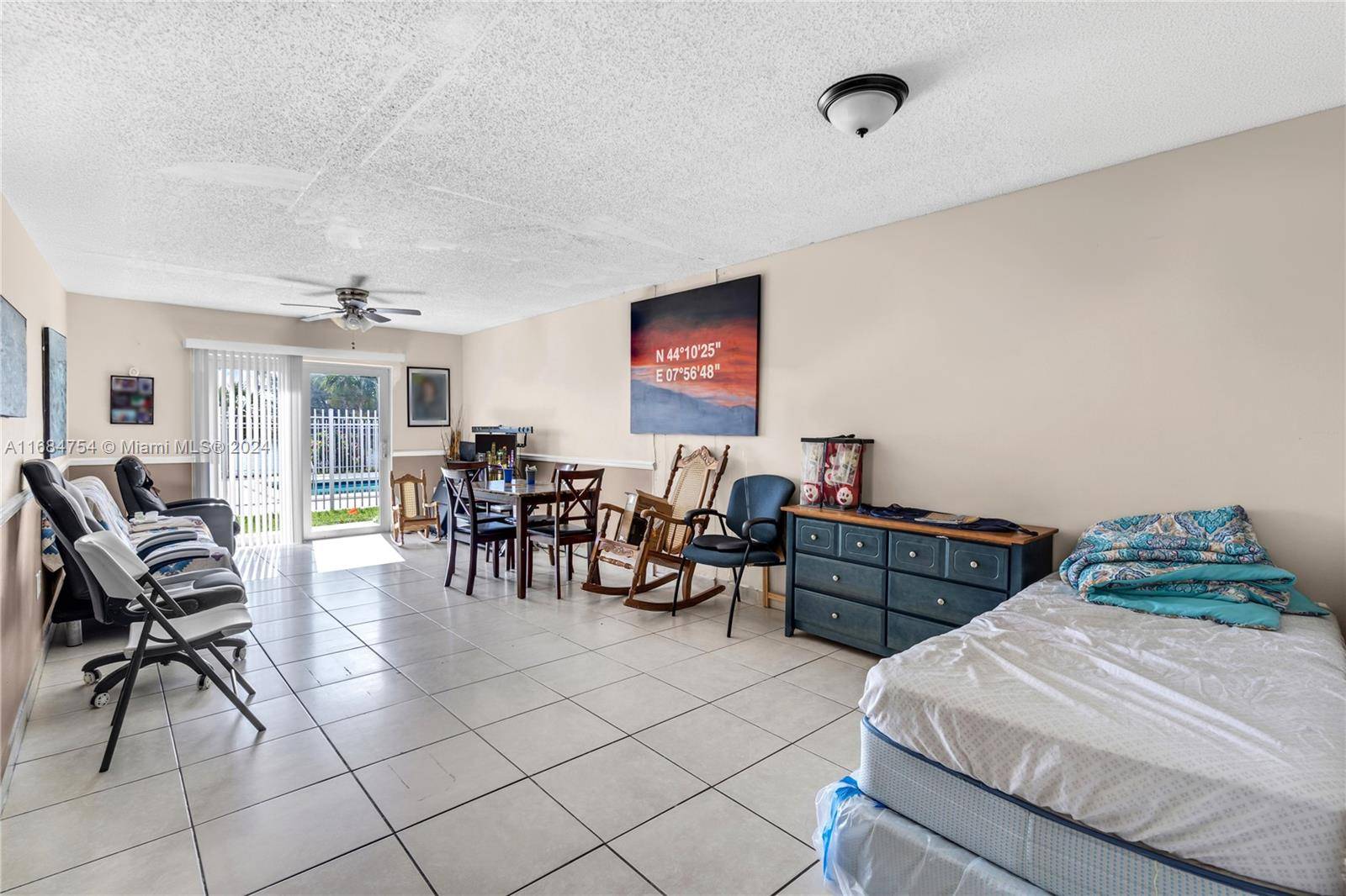 Hialeah Gardens, FL 33016,9911 W Okeechobee Rd #1-104