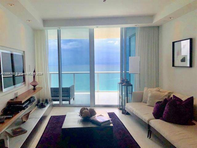 Sunny Isles Beach, FL 33160,17121 Collins Ave #2107