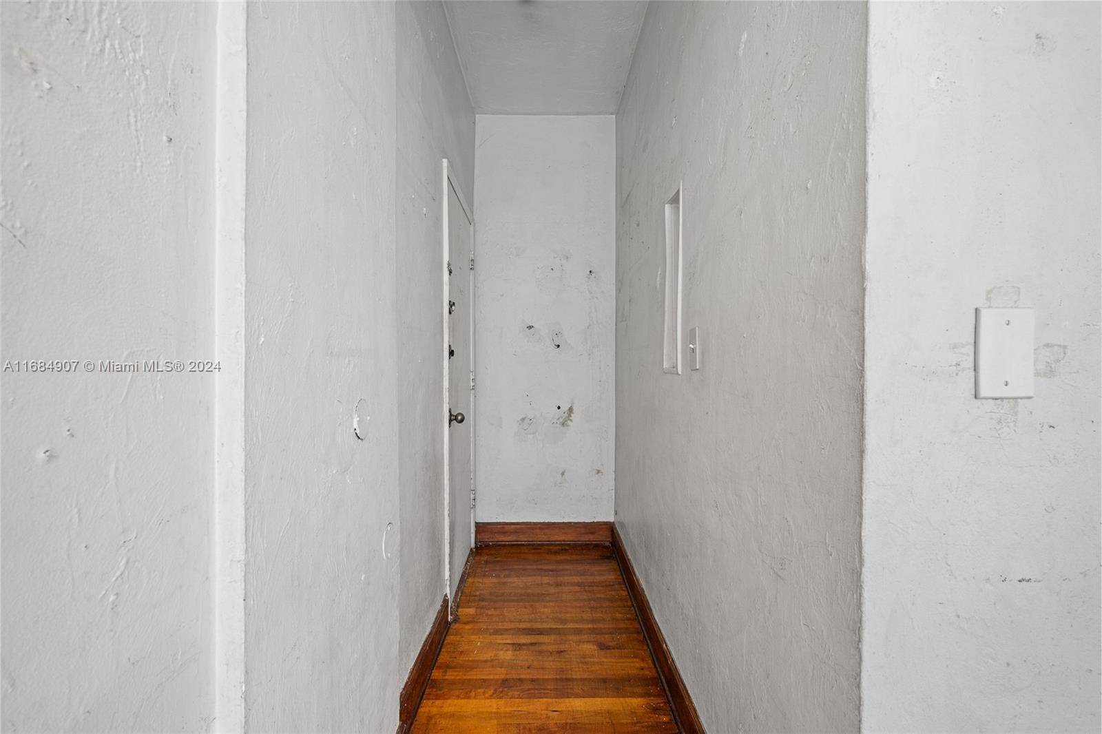 Miami Beach, FL 33139,1535 Meridian Ave #7