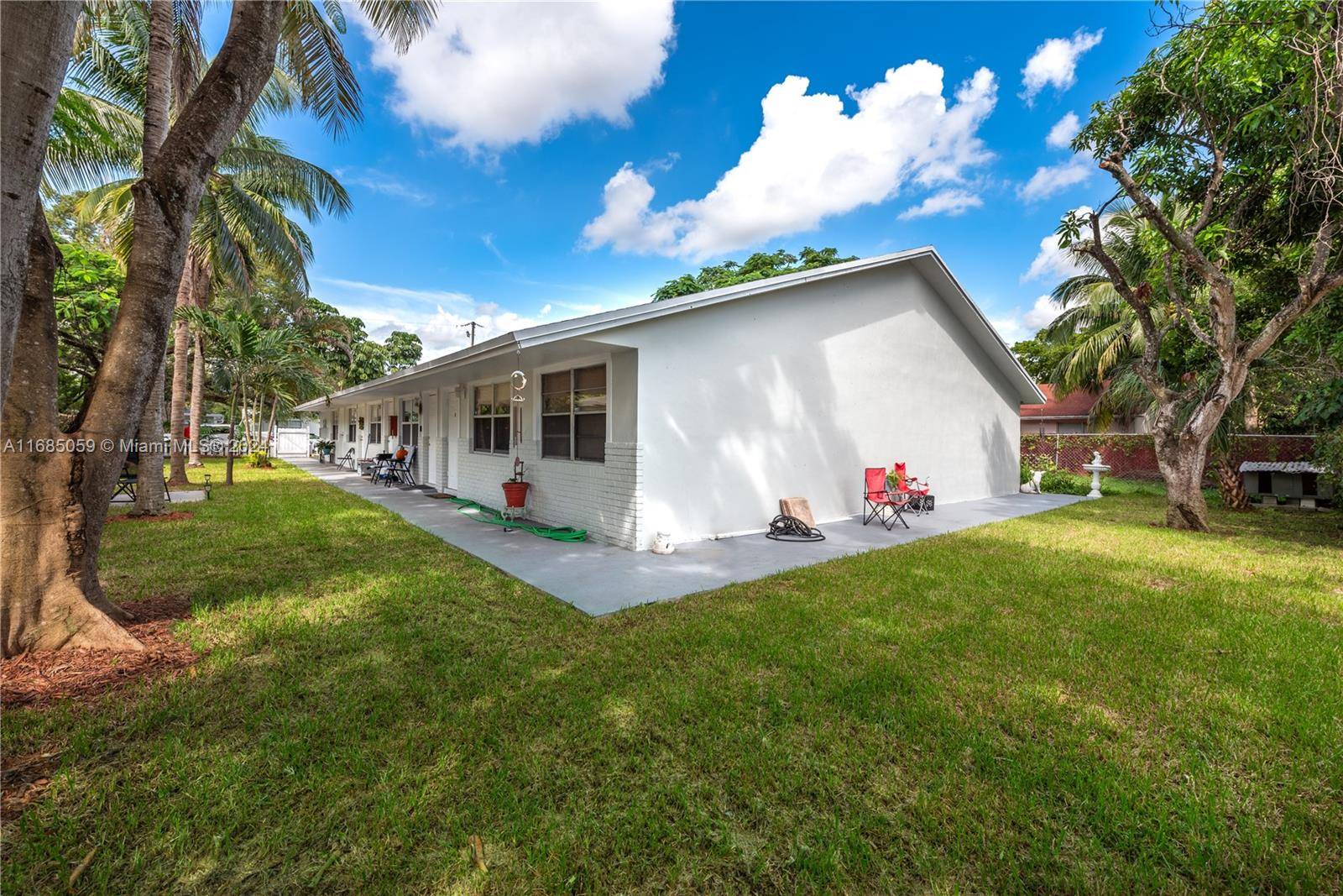 Fort Lauderdale, FL 33304,1106 NE 5th Ave #1-5