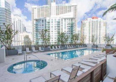 Miami, FL 33131,1300 BRICKELL BAY DRIVE #904