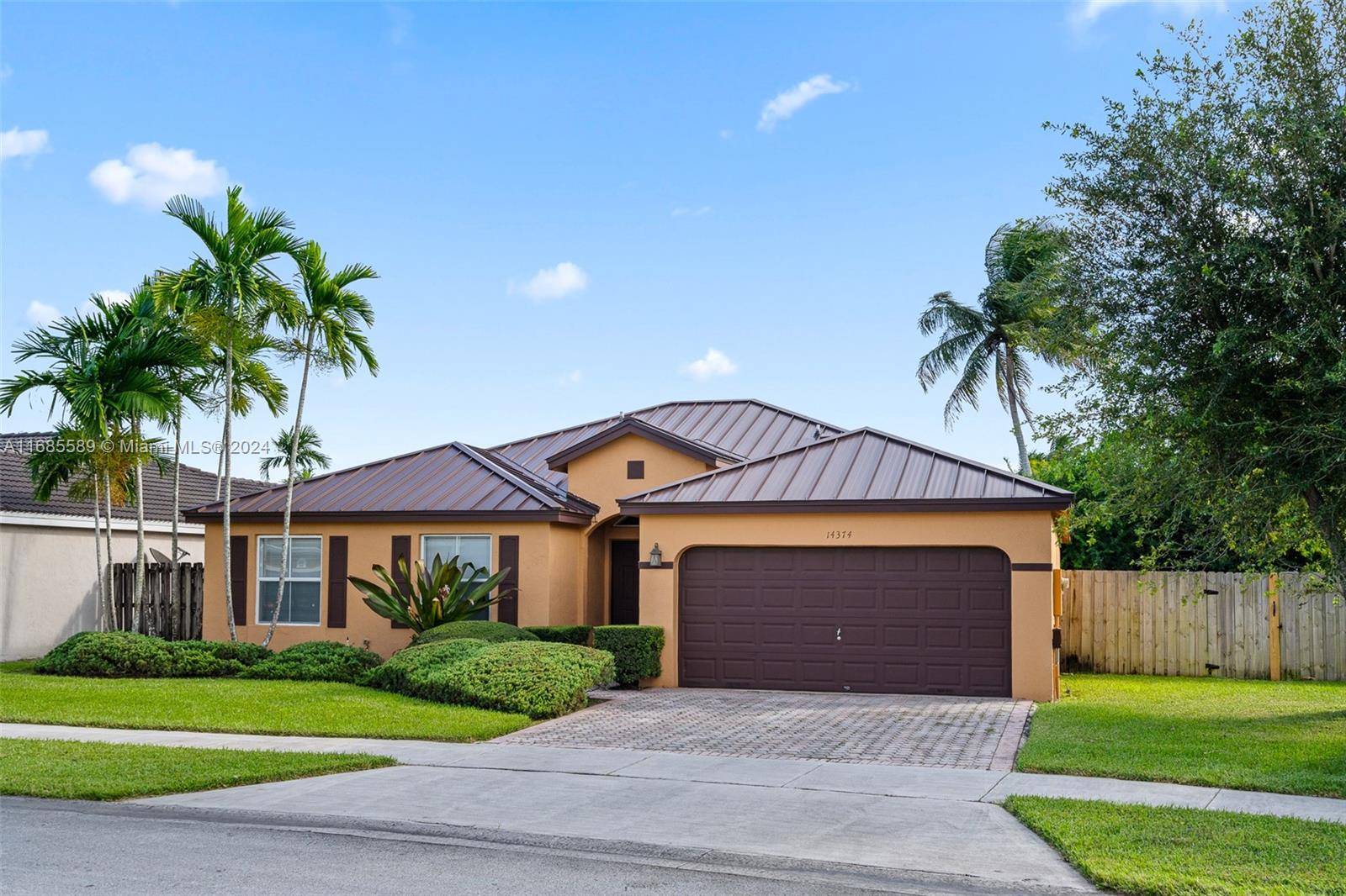 Miami, FL 33177,14374 SW 163rd Ter