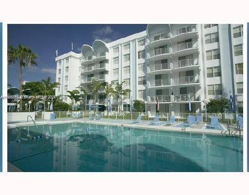 Miami, FL 33169,498 NW 165th St Rd #D-607