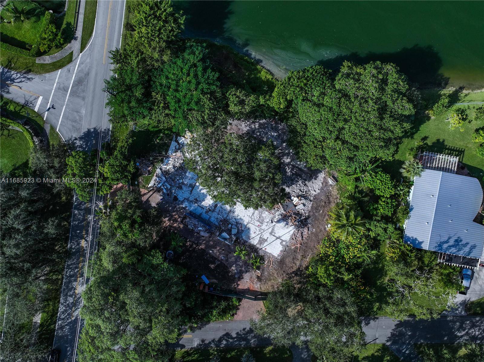 Pinecrest, FL 33156,11920 SW 69th Ct