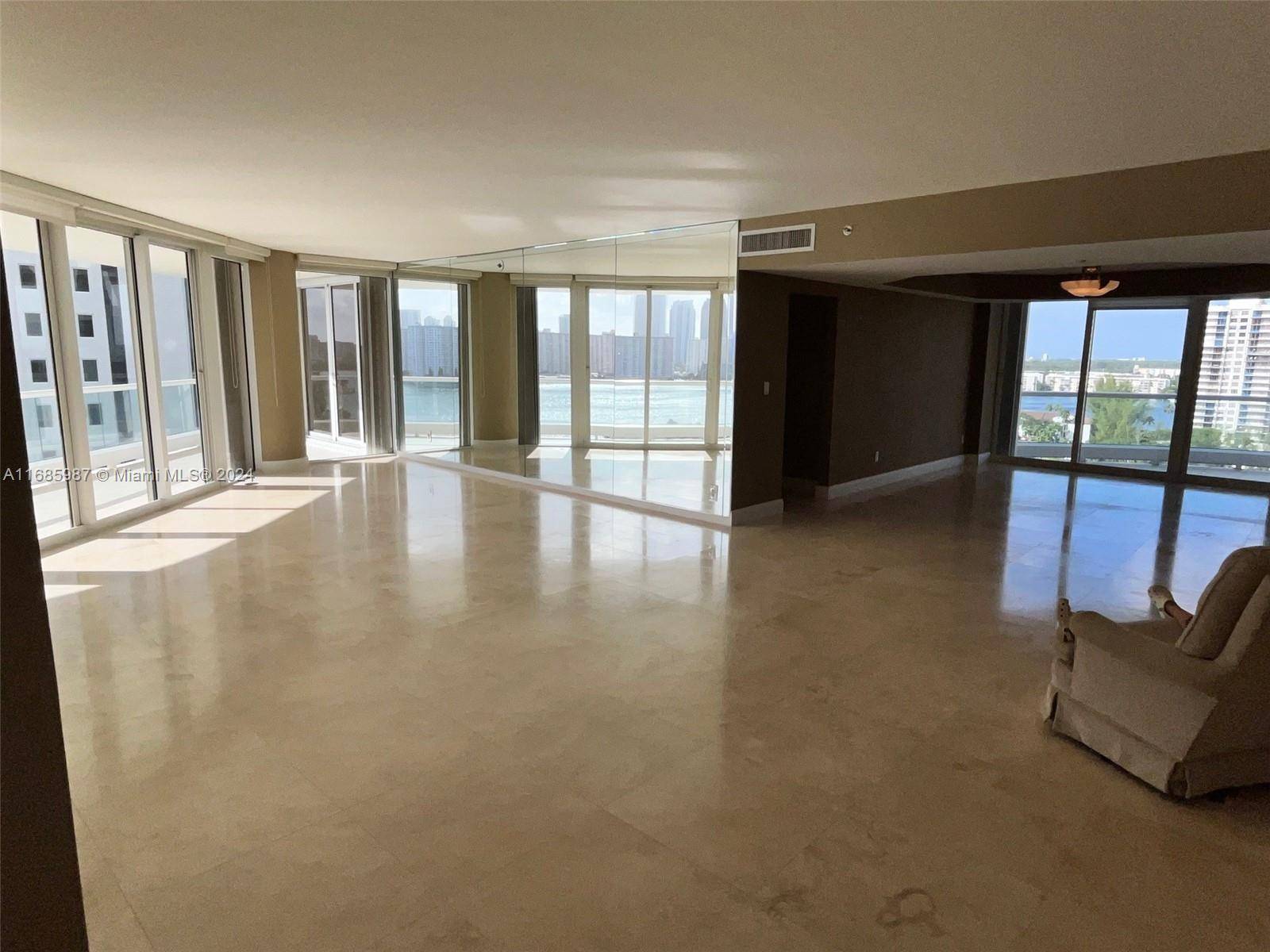 Aventura, FL 33160,7000 Island Blvd #1402