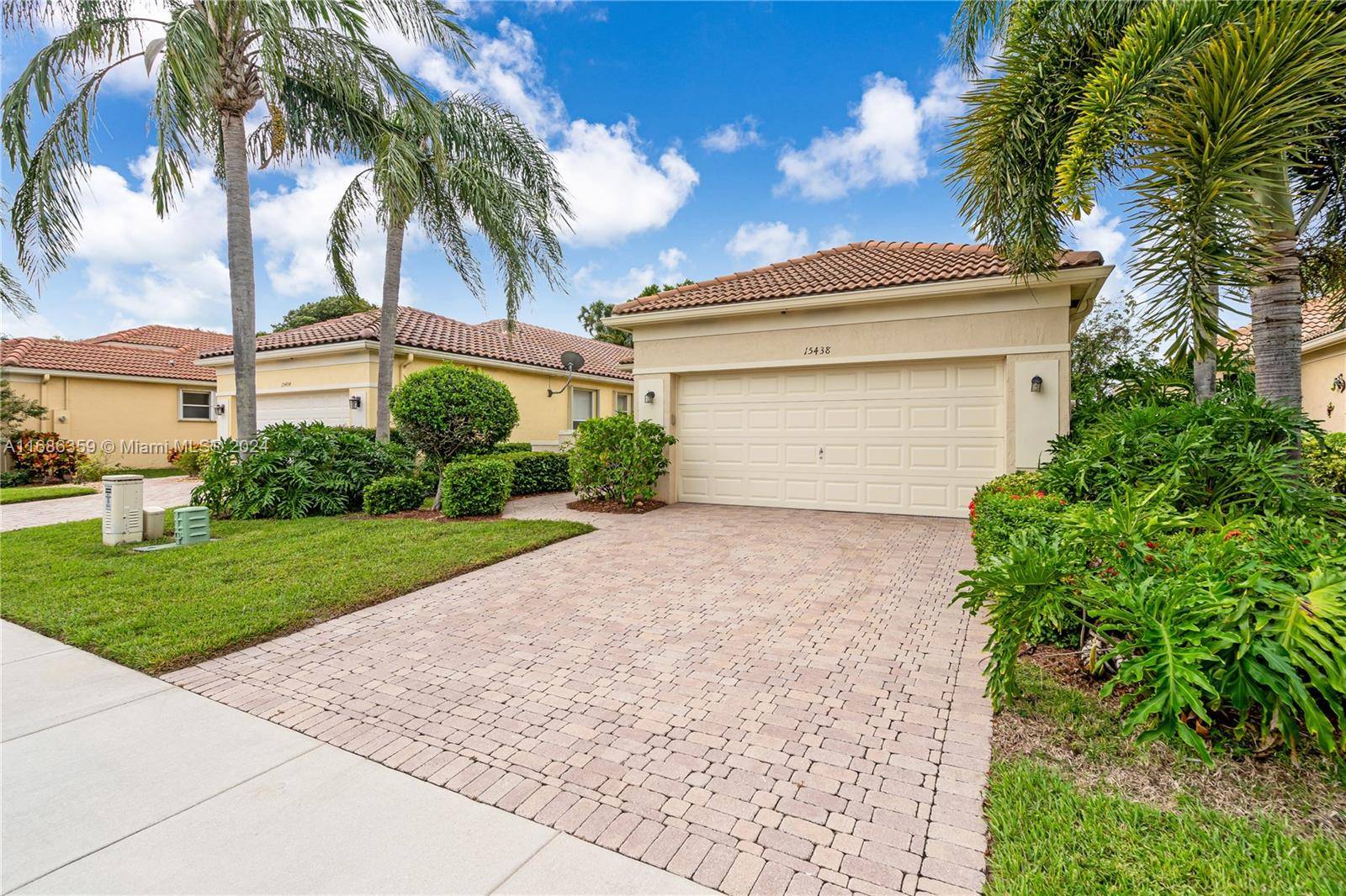 Delray Beach, FL 33446,15438 Fiorenza Cir