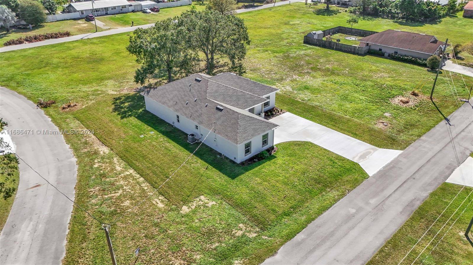 Avon Park, FL 33825,620 Palmdale Ave