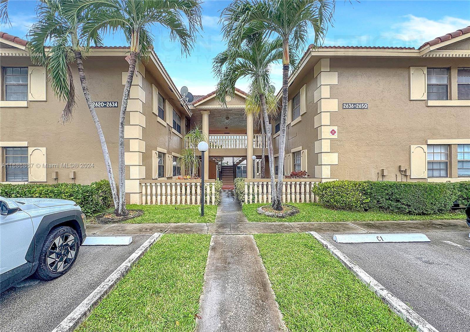 Coral Springs, FL 33065,2626 Riverside Dr #2626