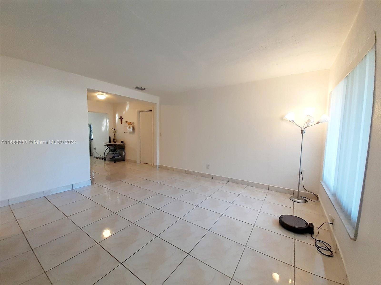 Dania Beach, FL 33314,4863 SW 44th Ter