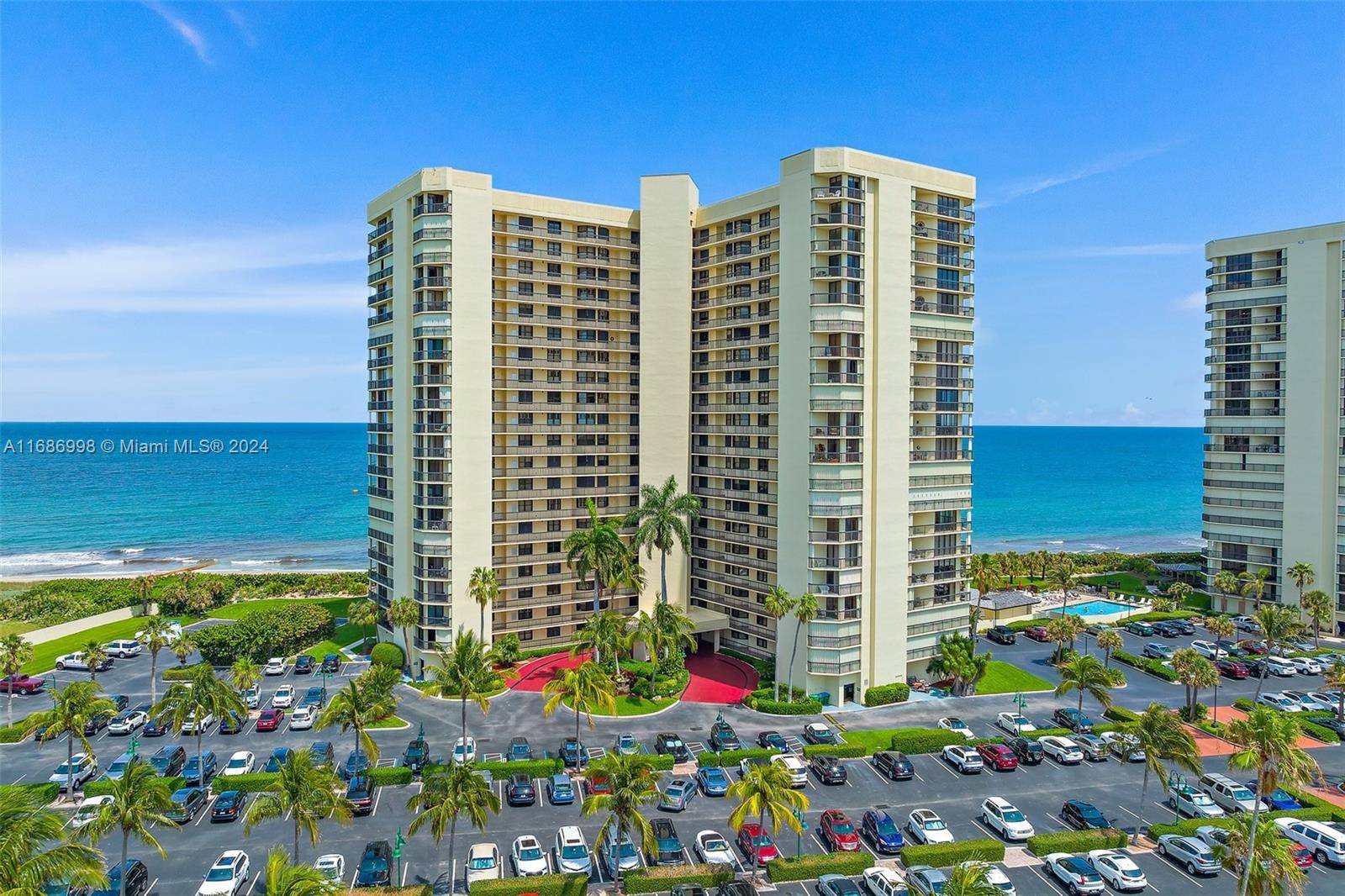 Jensen Beach, FL 34957,9500 S Ocean Dr #1110