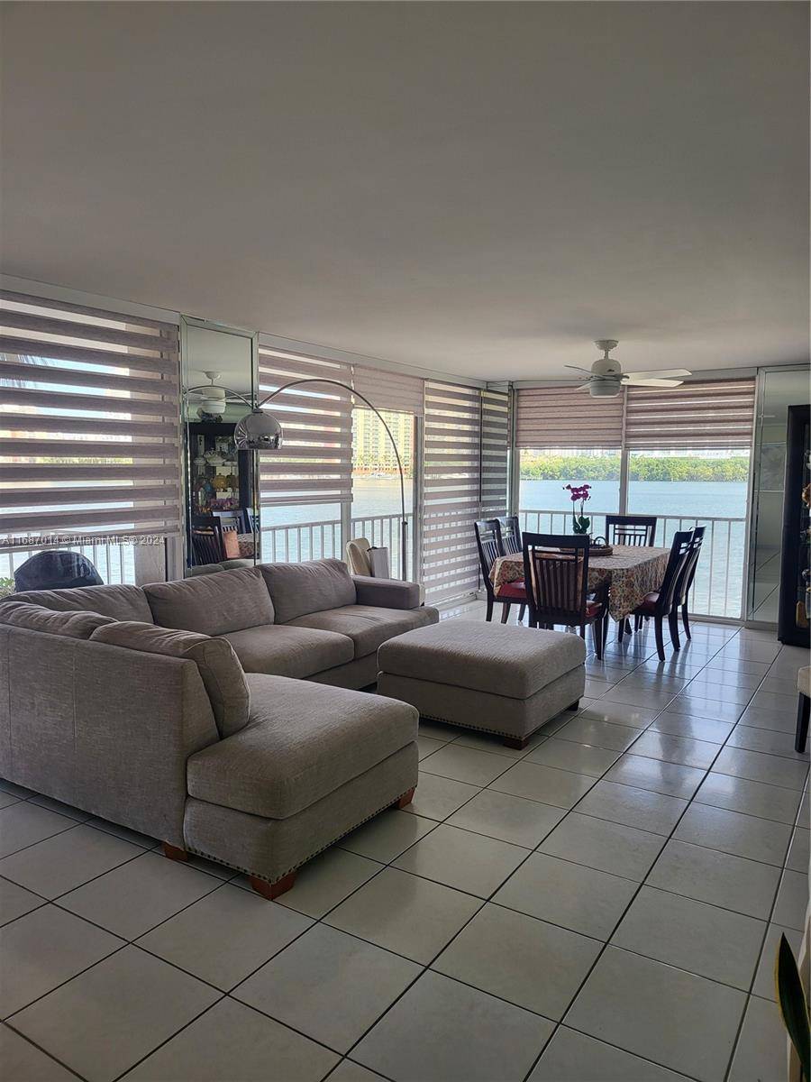 Sunny Isles Beach, FL 33160,Address not disclosed