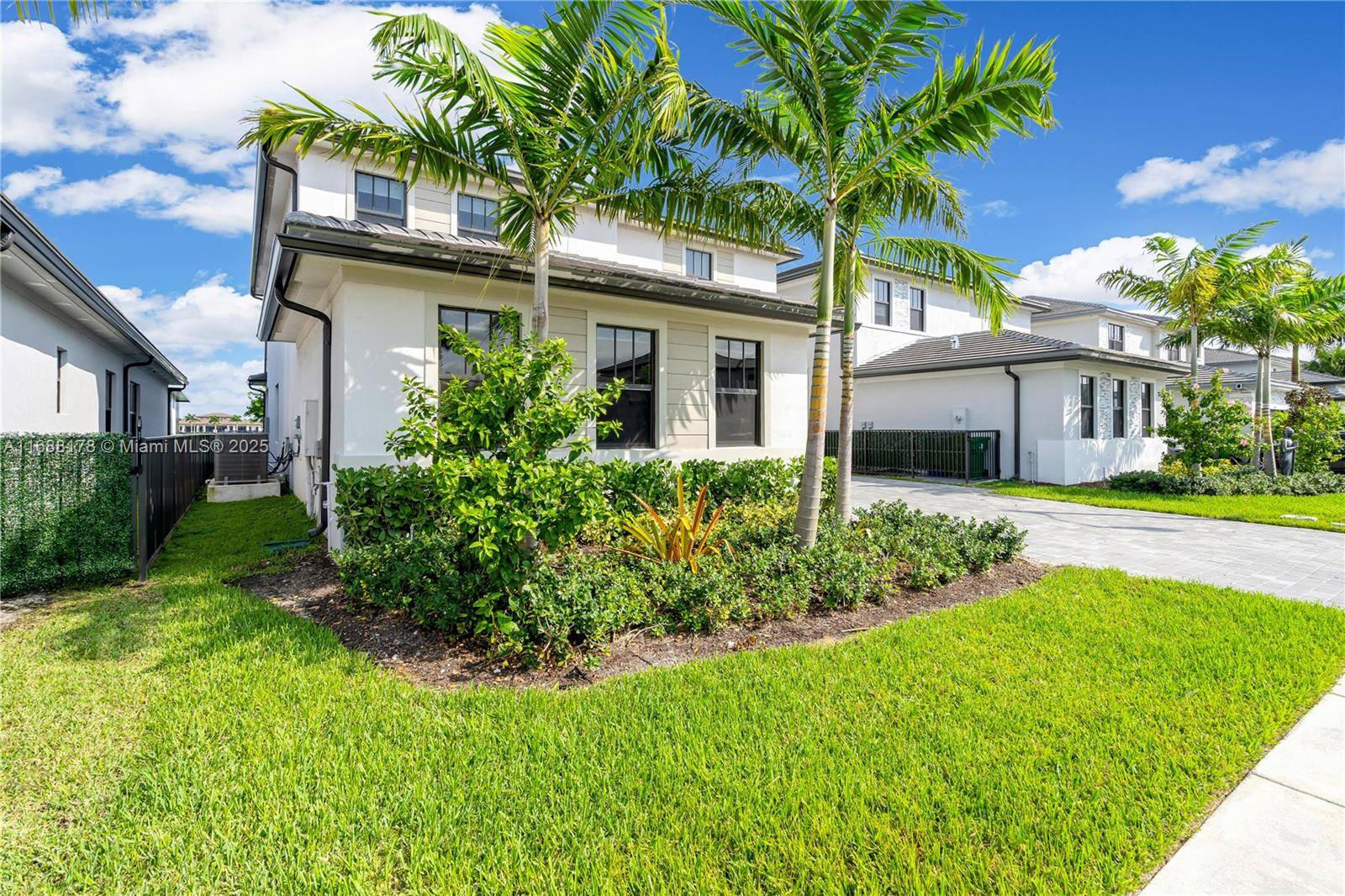 Miramar, FL 33029,17571 SW 46th St