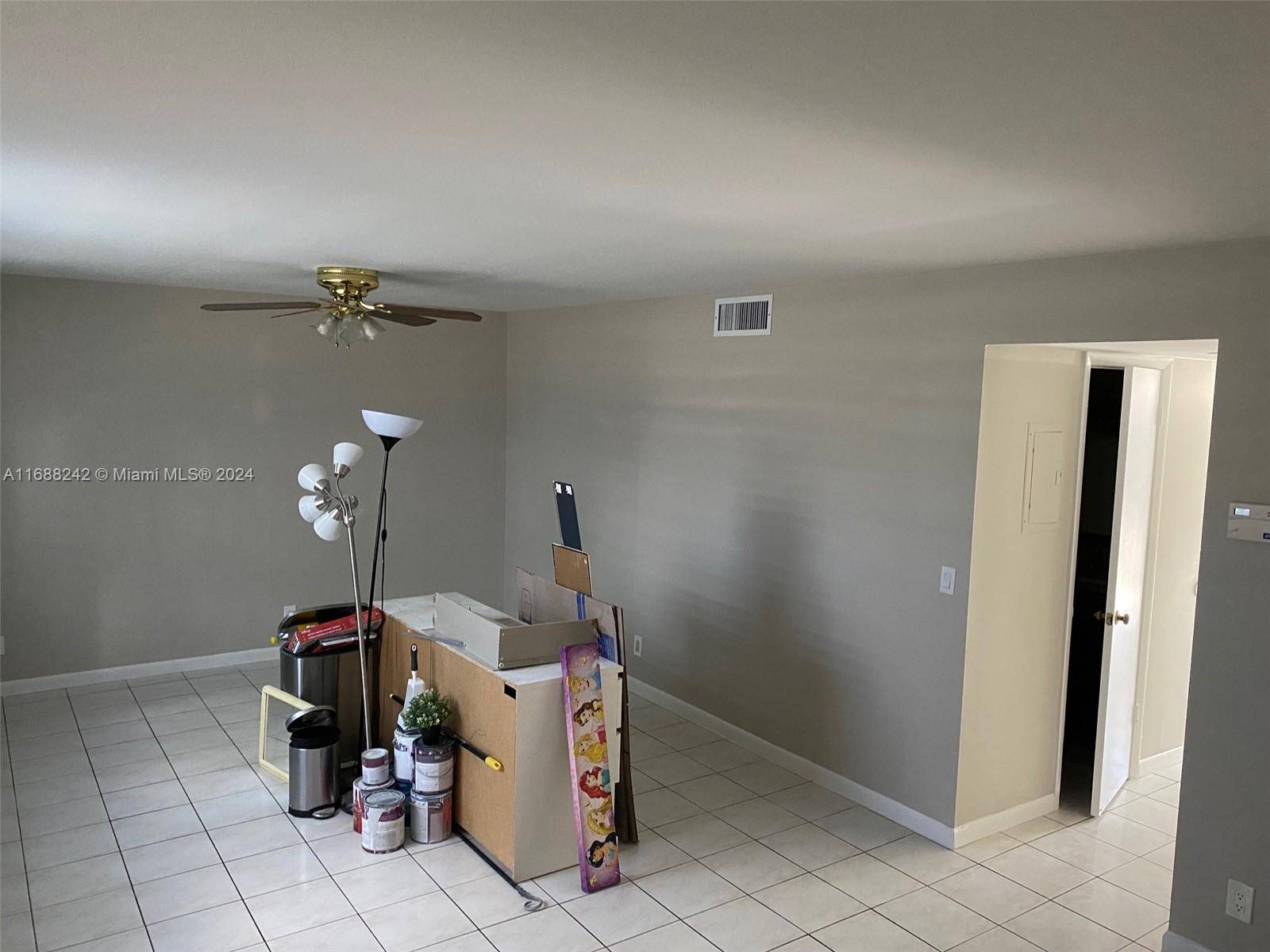 Davie, FL 33324,1840 SW 81st Ter #3-17