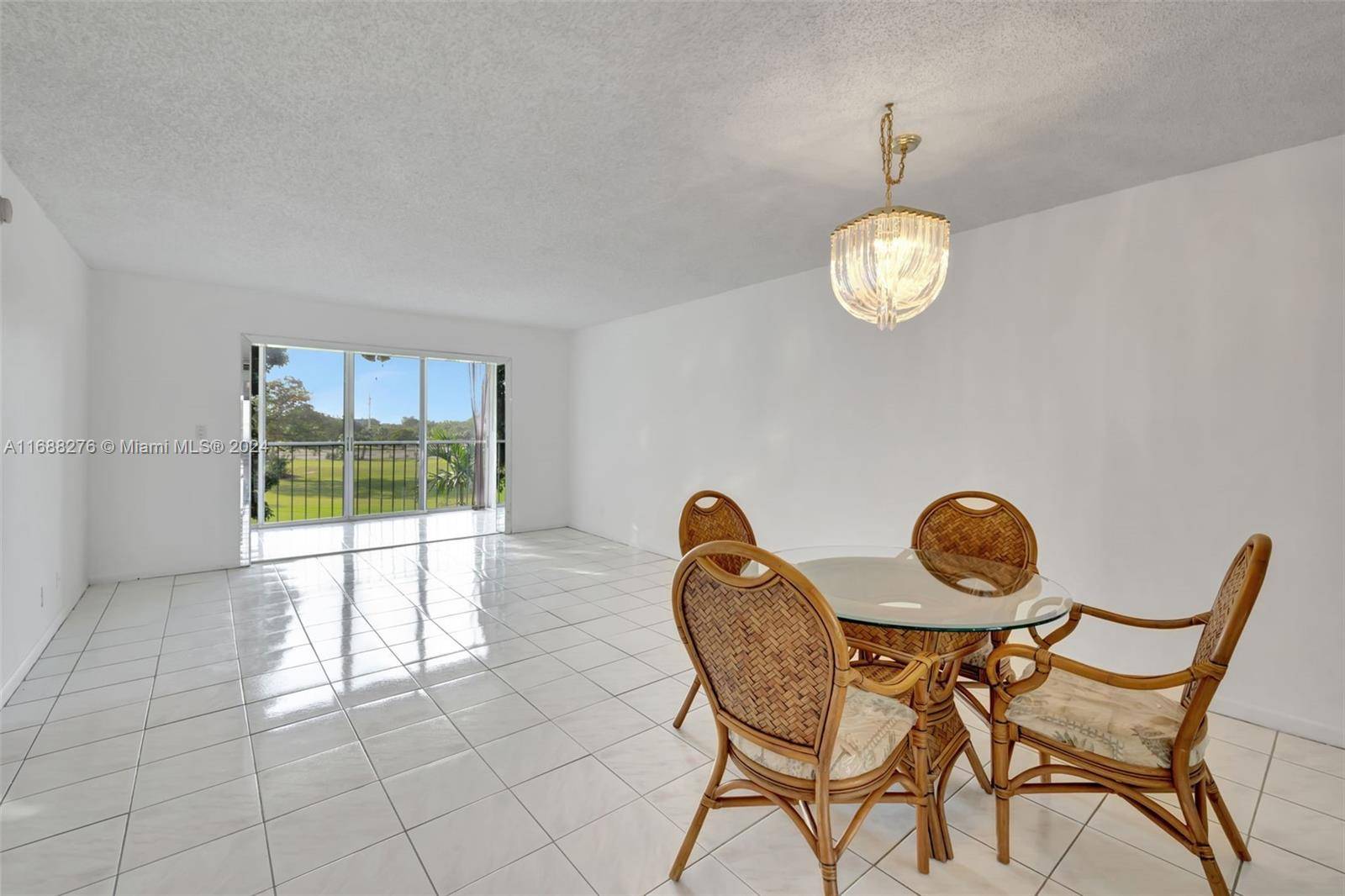 Margate, FL 33063,7817 Golf Cir Dr #304