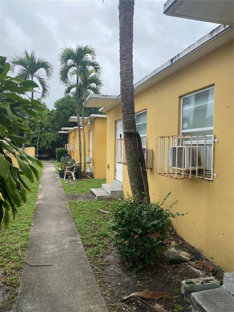 Fort Lauderdale, FL 33311,640 NW 10th Ter
