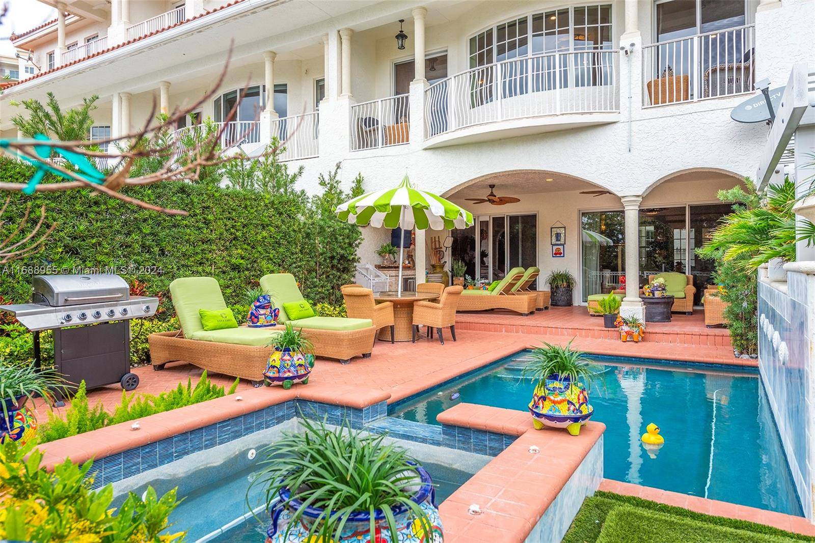 Aventura, FL 33180,3760 NE 199th Ter