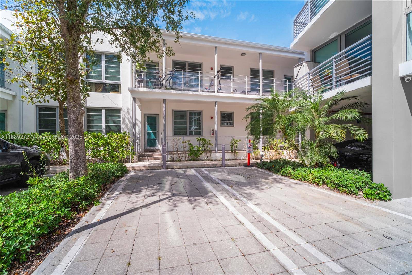 Miami Beach, FL 33139,2021 Meridian Ave #3