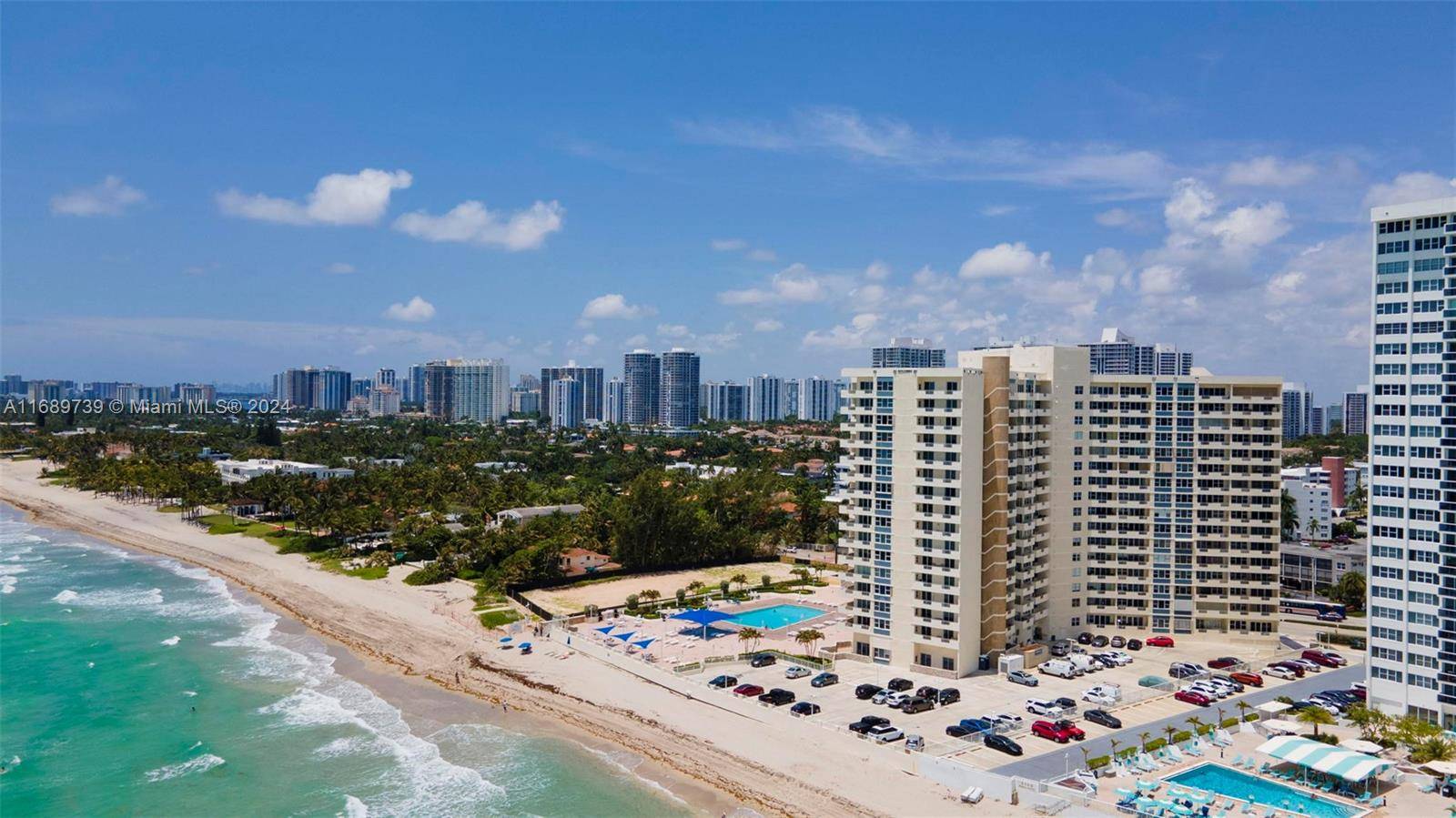 Hallandale Beach, FL 33009,3180 S Ocean Dr #322