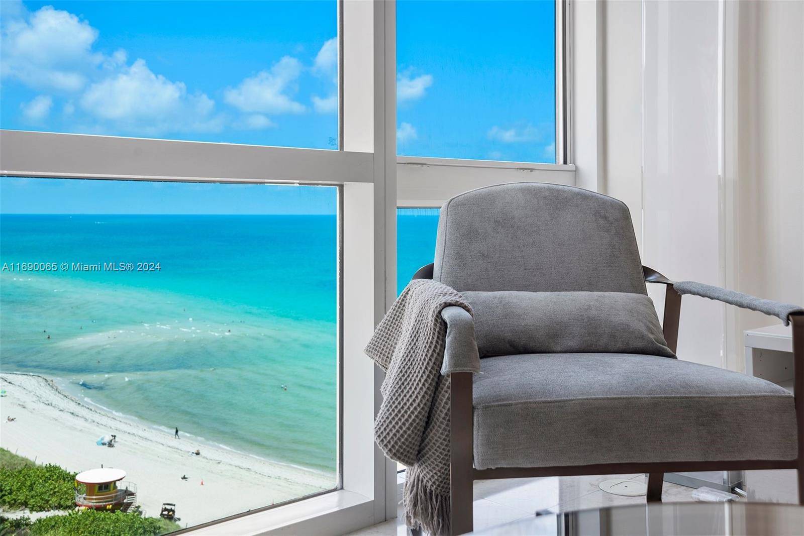 Miami Beach, FL 33141,6801 Collins Ave #1215