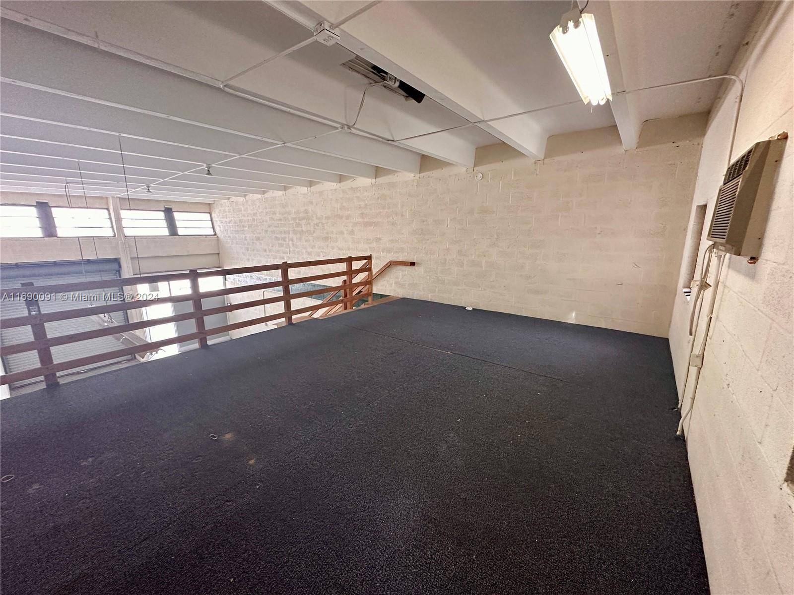 Miami, FL 33186,13046 SW 120th St