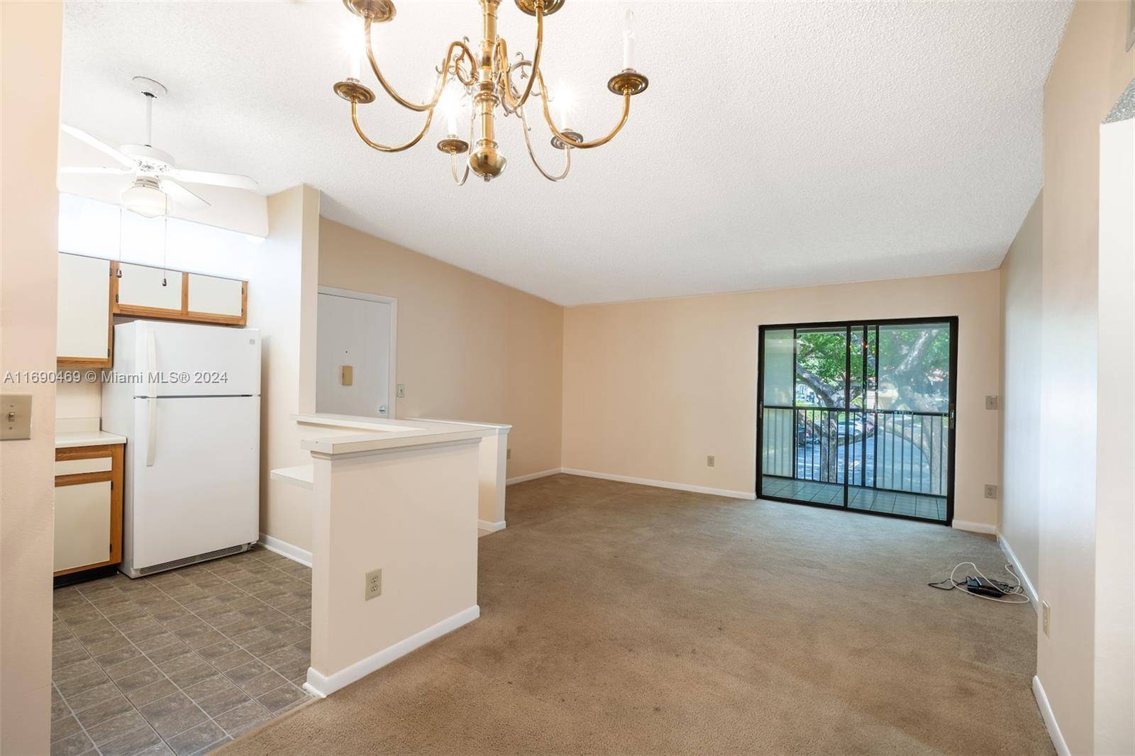 Tamarac, FL 33321,10869 W Clairmont Cir #209