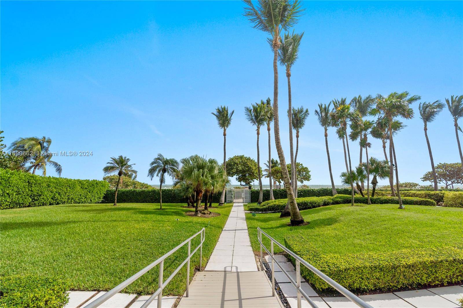 Surfside, FL 33154,8855 Collins Ave #5A