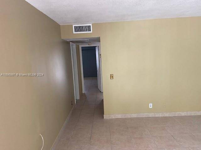 Pembroke Pines, FL 33027,13455 SW 3rd St #302S