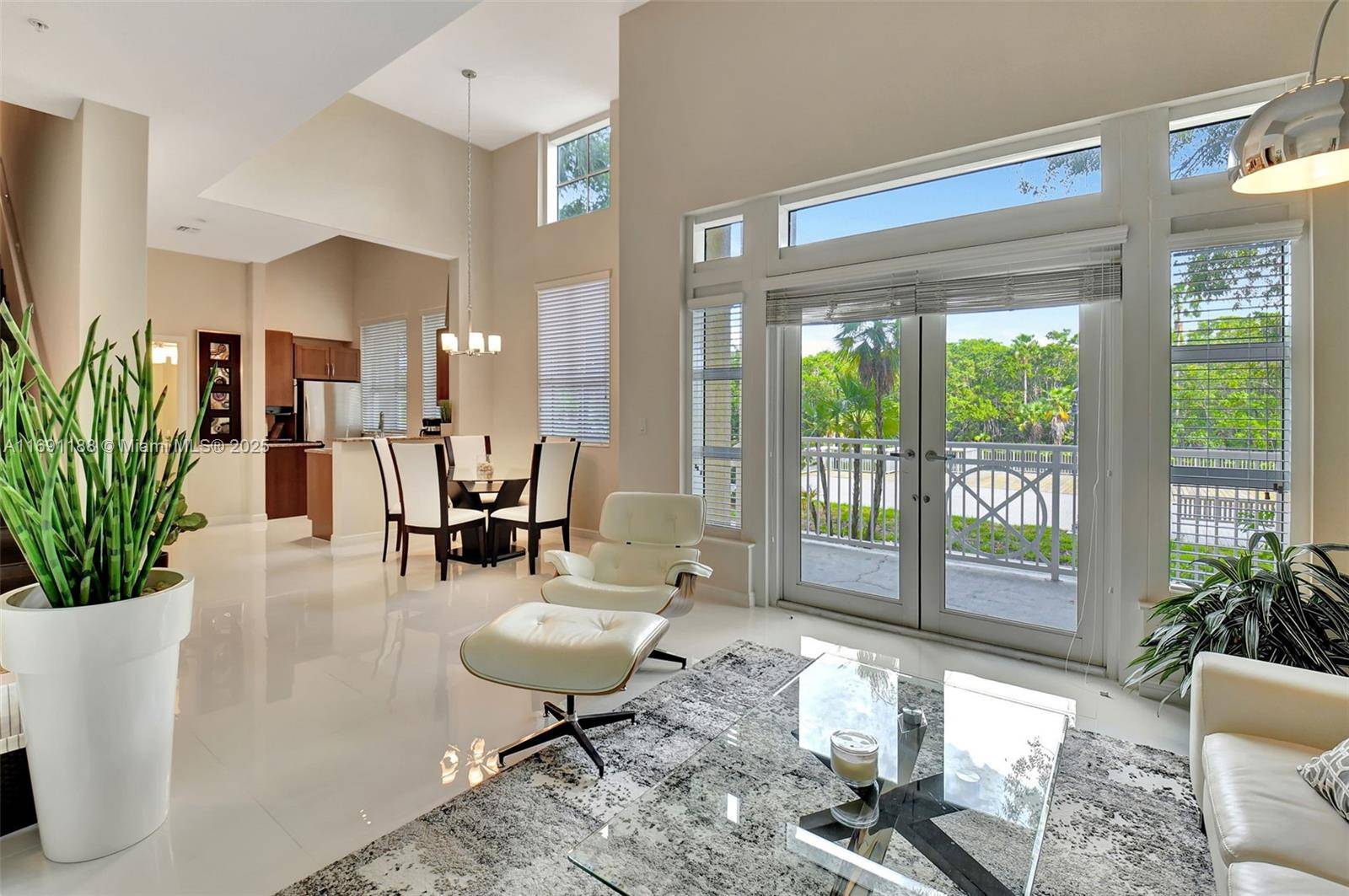 Boynton Beach, FL 33435,450 N Federal Hwy #104N