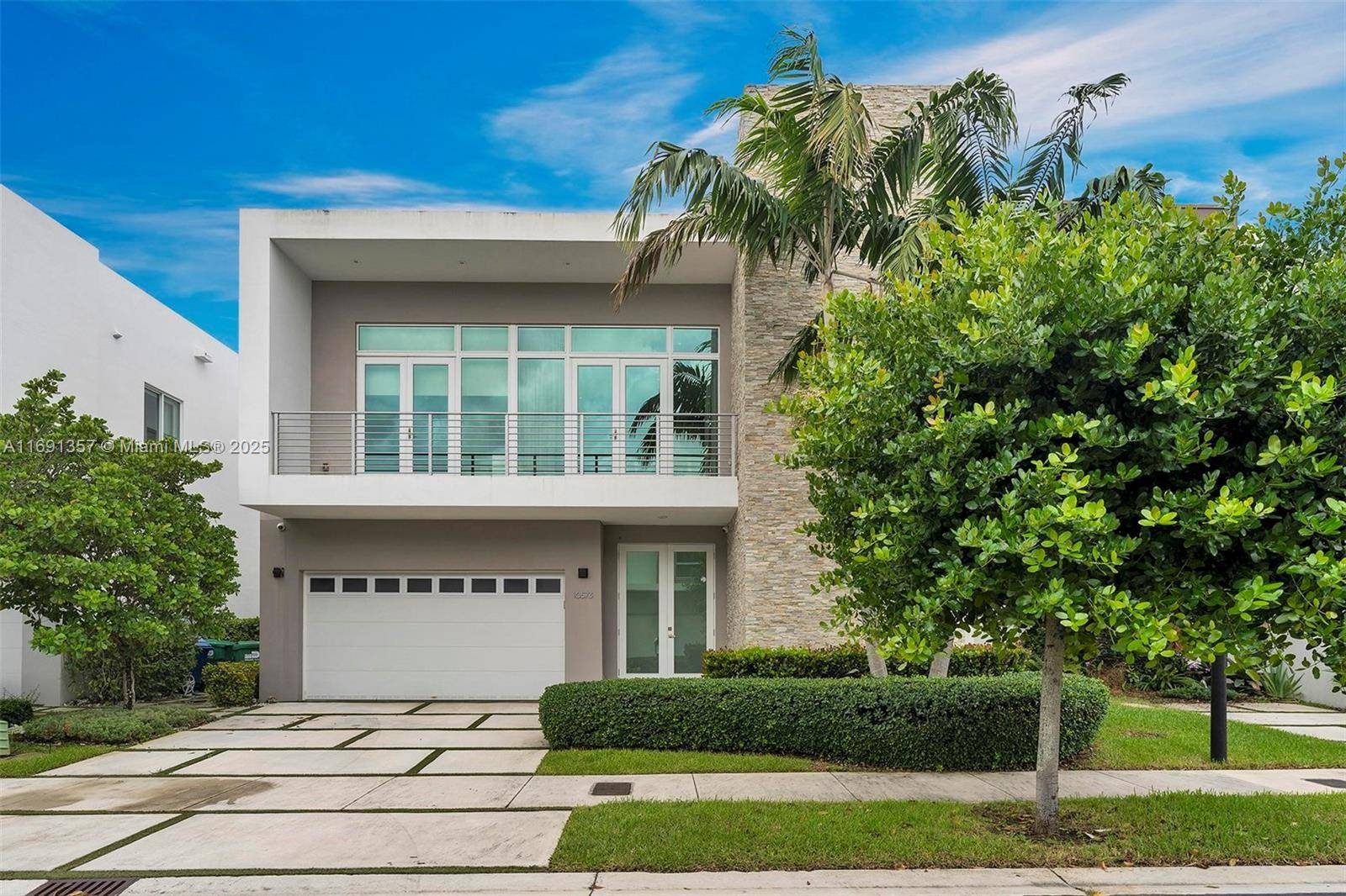 Doral, FL 33178,10573 NW 67th Ter