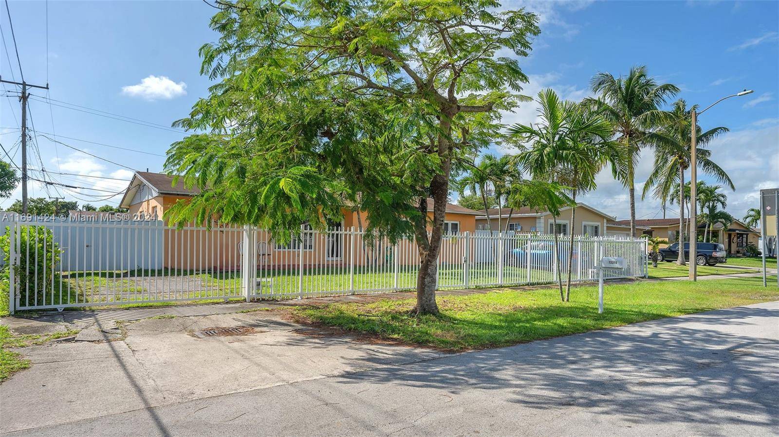 Miami, FL 33177,12310 SW 190th St