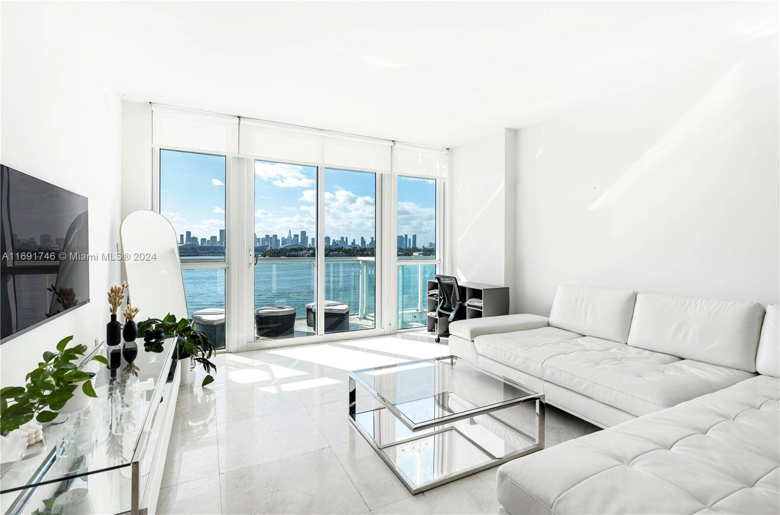 Miami Beach, FL 33139,520 West Ave #603