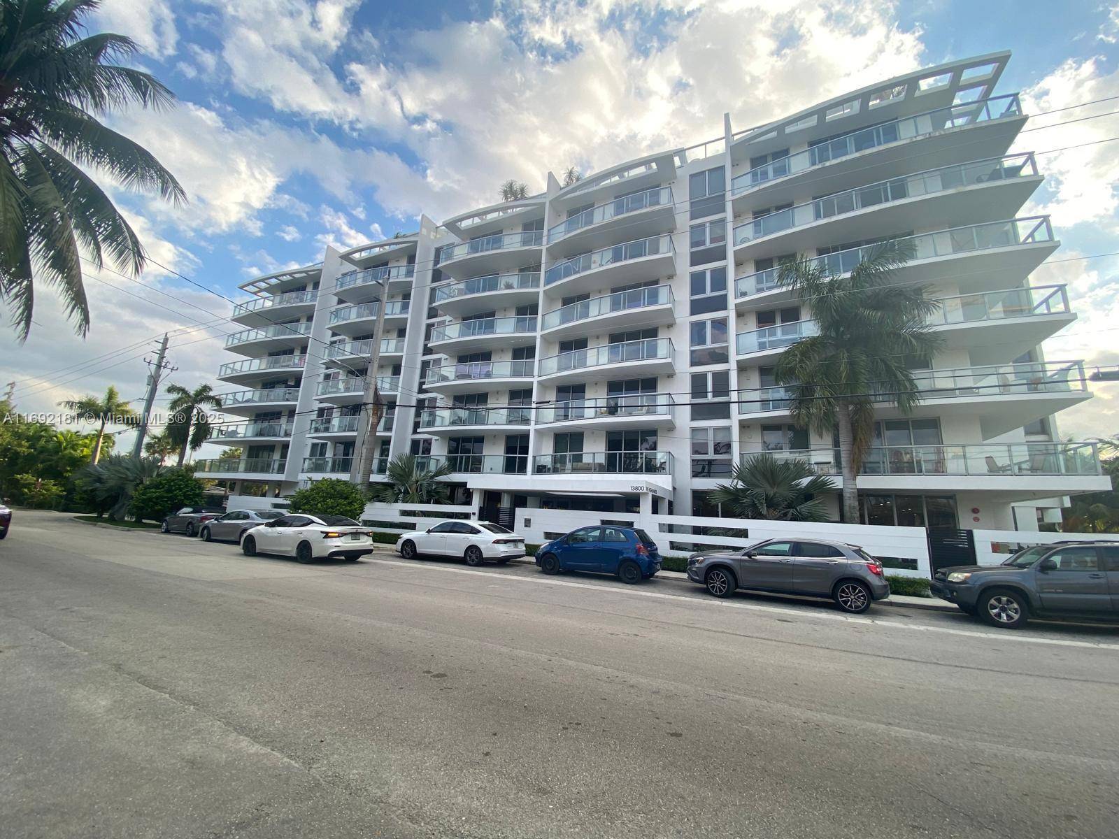 North Miami Beach, FL 33181,13800 Highland Dr #406