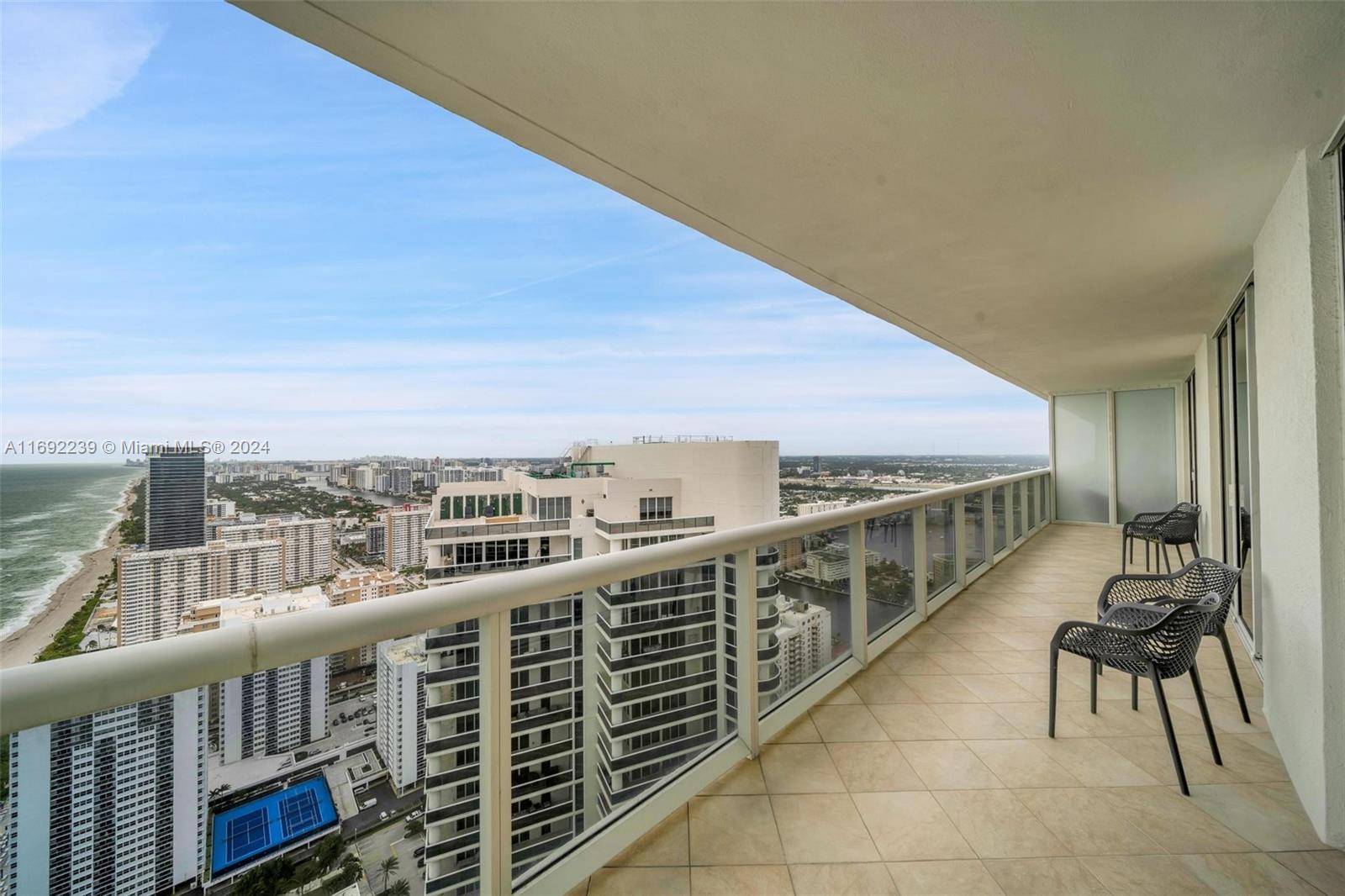 Hallandale Beach, FL 33009,1830 S OCEAN DR #4704