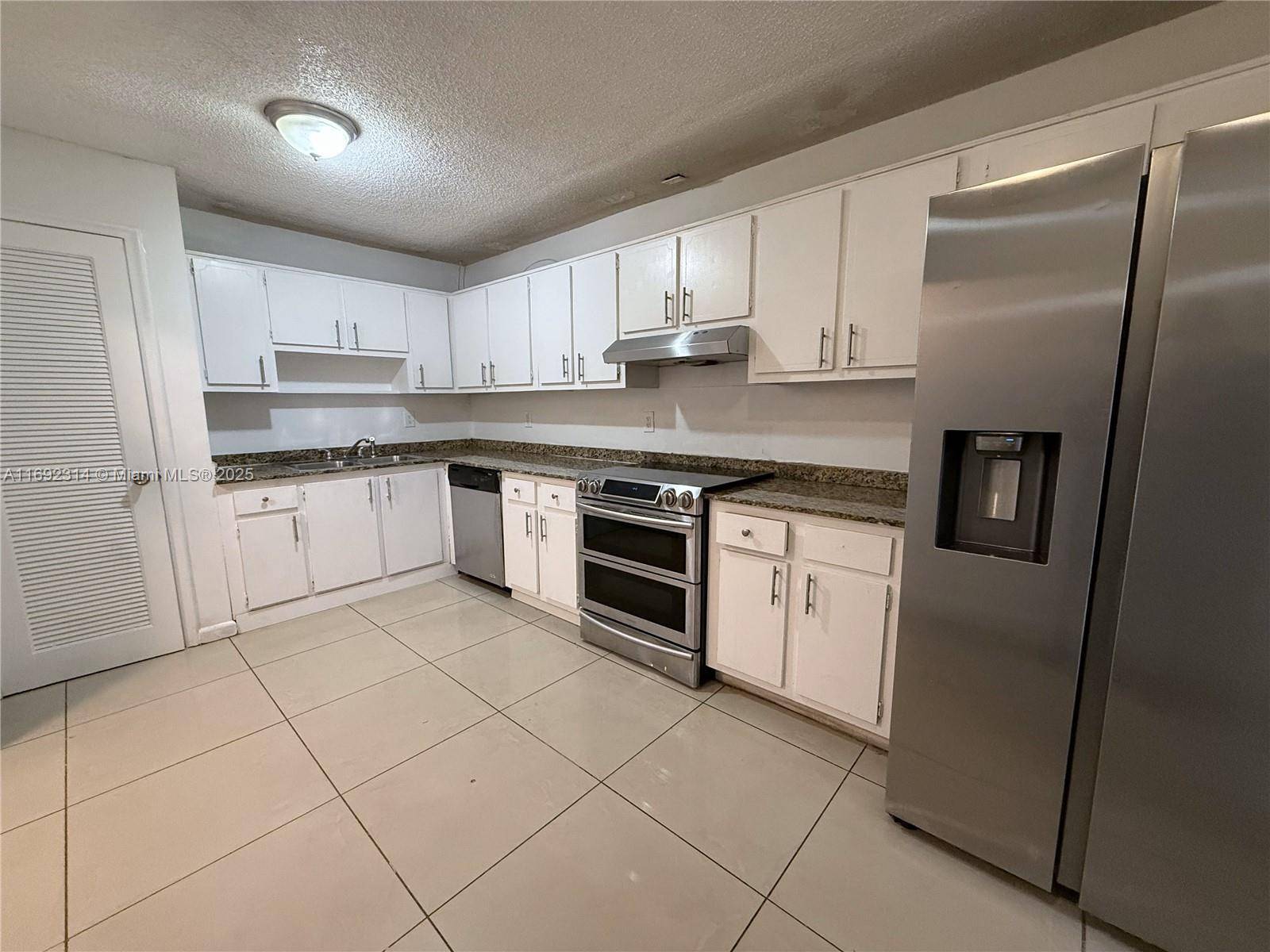 Coral Springs, FL 33065,11001 NW 44th St # EAST