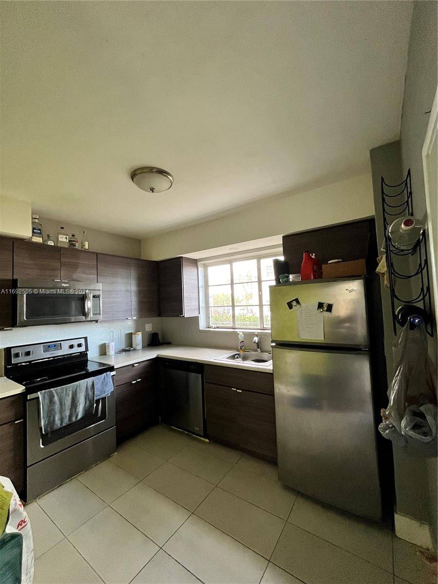 Miami, FL 33138,7805 NE Bayshore Ct #3