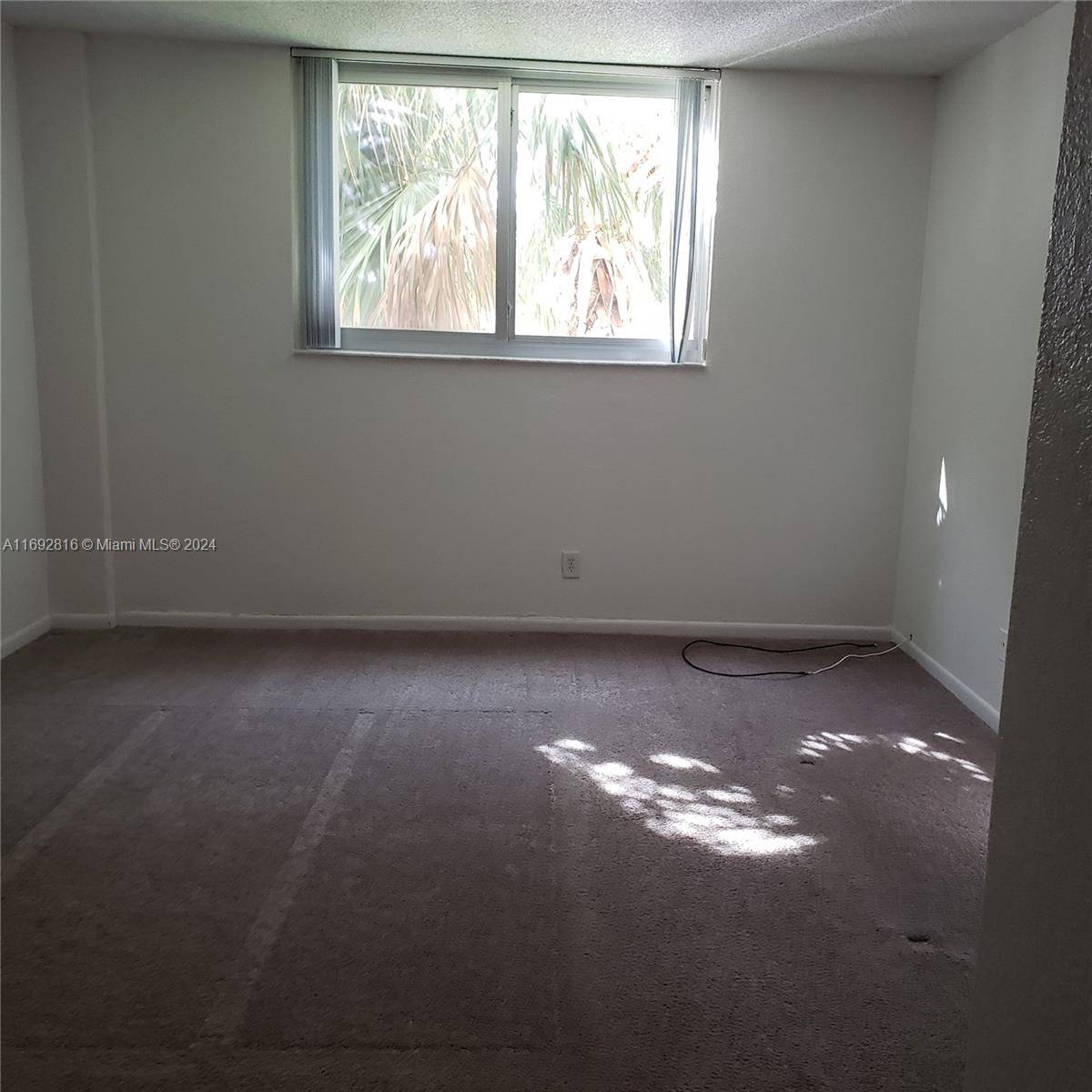 Sunny Isles Beach, FL 33160,19380 Collins Ave #207