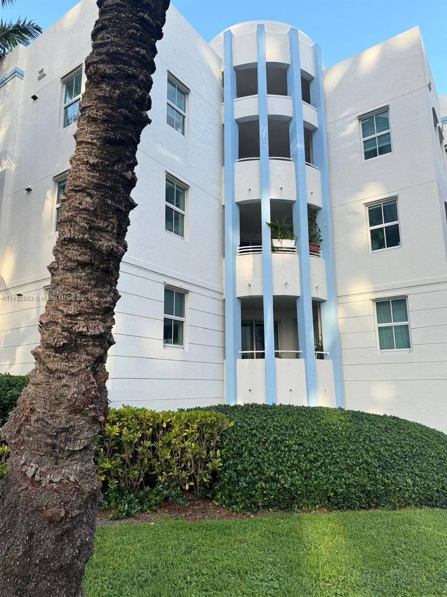 Surfside, FL 33154,9172 Collins Ave #12