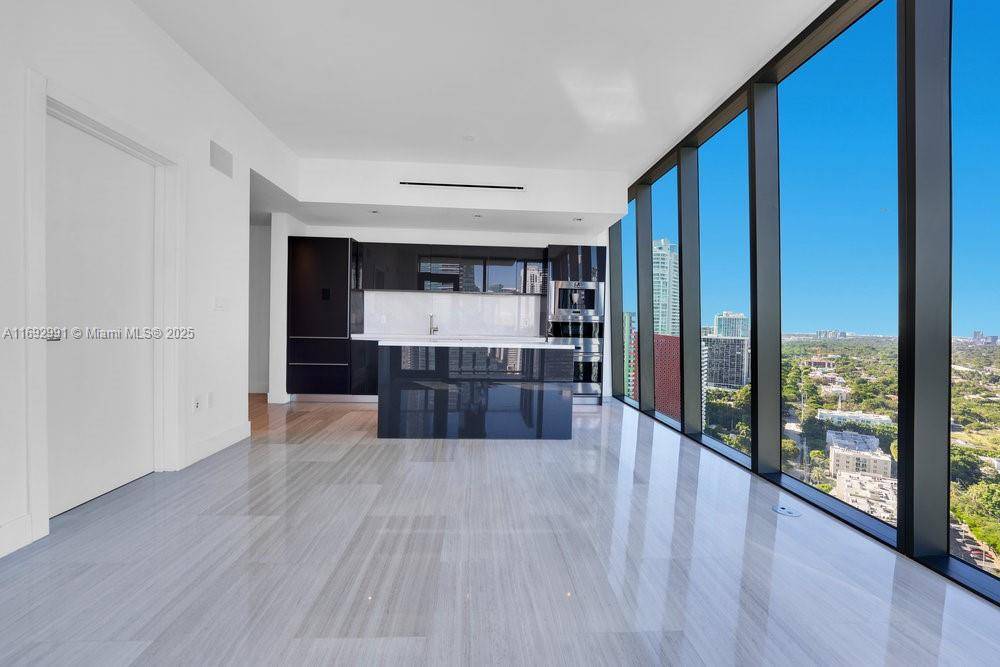Miami, FL 33131,1451 Brickell Ave #2706