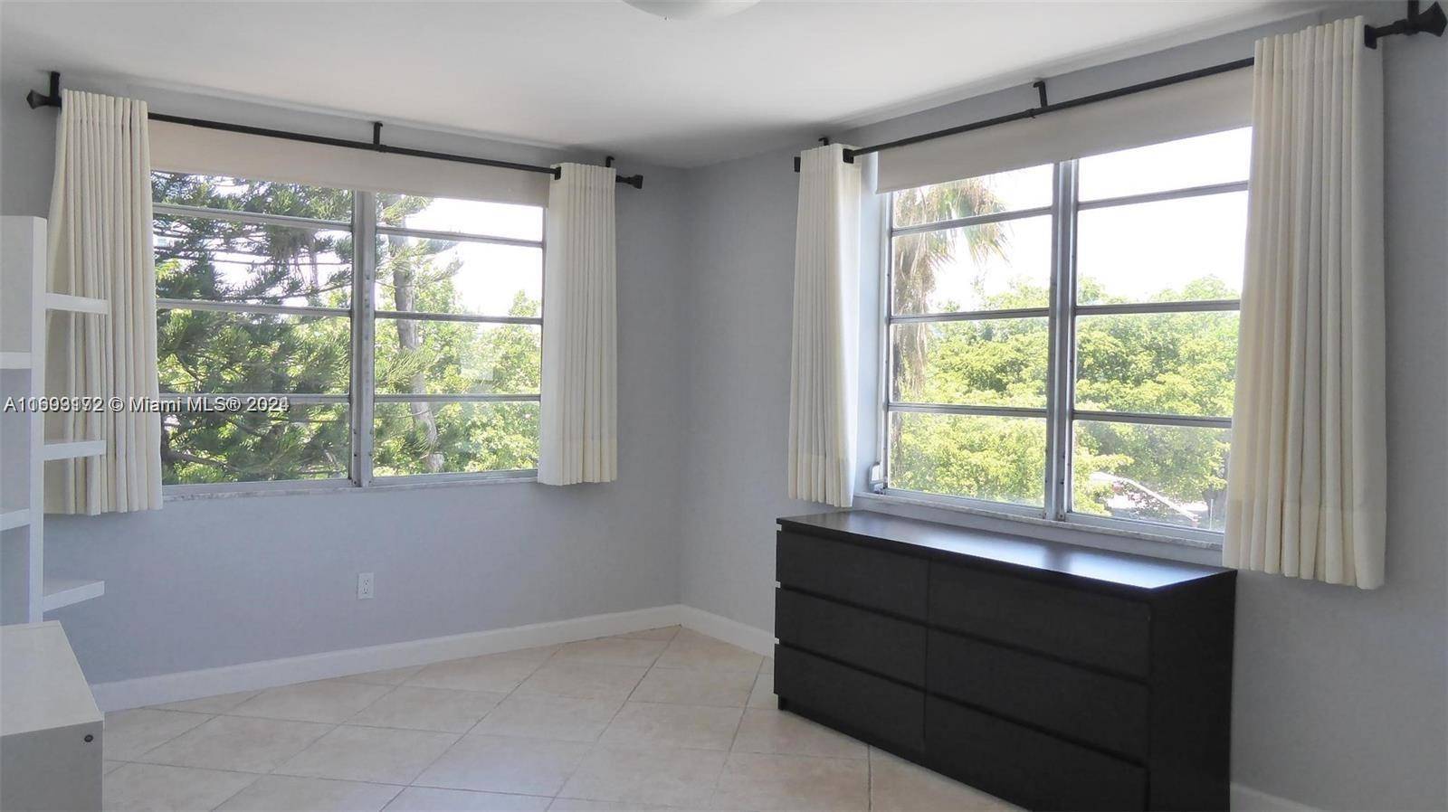 Miami Beach, FL 33139,631 Jefferson Ave #401